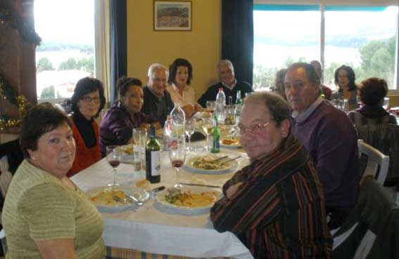  Una magnífica tarde de convivencia en los Bermejales 