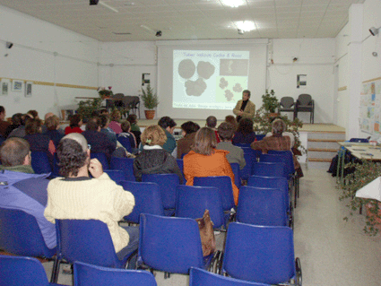 Momento de la conferencia sobre la trufas