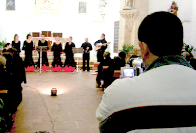 Alhama TV graba al Coro Güen Compás Alhama TV graba al Coro Güen Compás