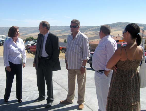  Alcaldes de la Comarca de Alhama con la Delegada del Gobierno de la Junta de Andalucía 