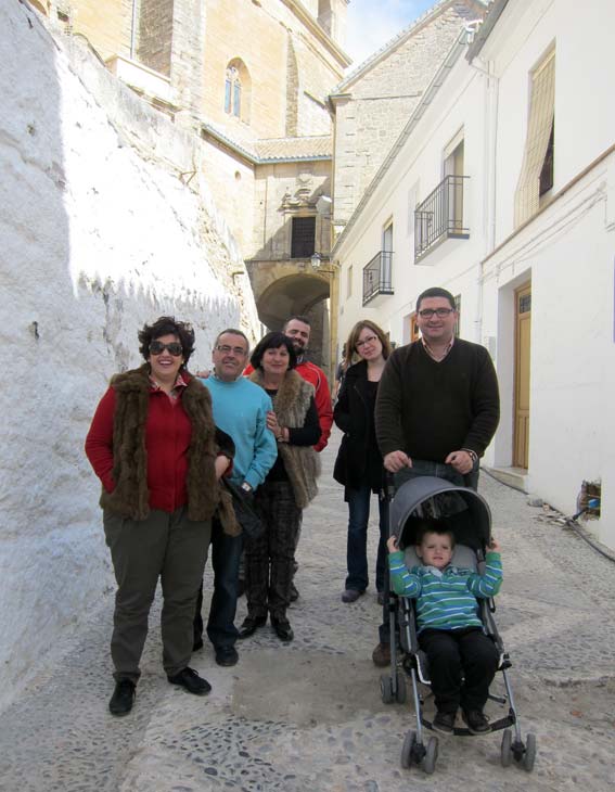 El Comarcal del Año, Pedro Martín Guzman, con familiares y amigos, disfrutaron de este día en Alhama El Comarcal del Año, Pedro Martín Guzman, con familiares y amigos, disfrutaron de este día en Alhama