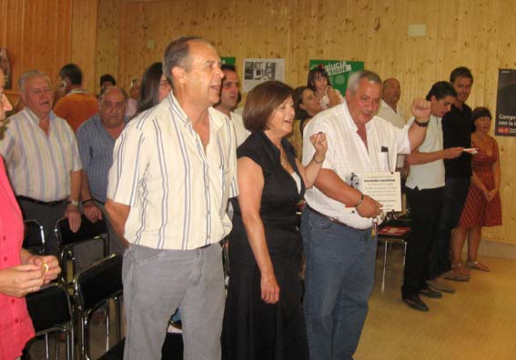  Se terminó cantando la Internacional 