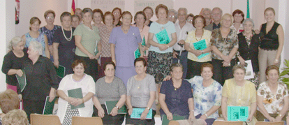 Las autoras en una foto de familia