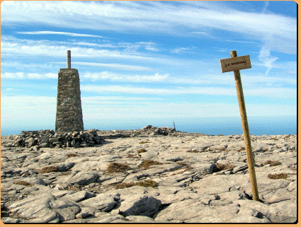 Vértice geodésico en La Maroma